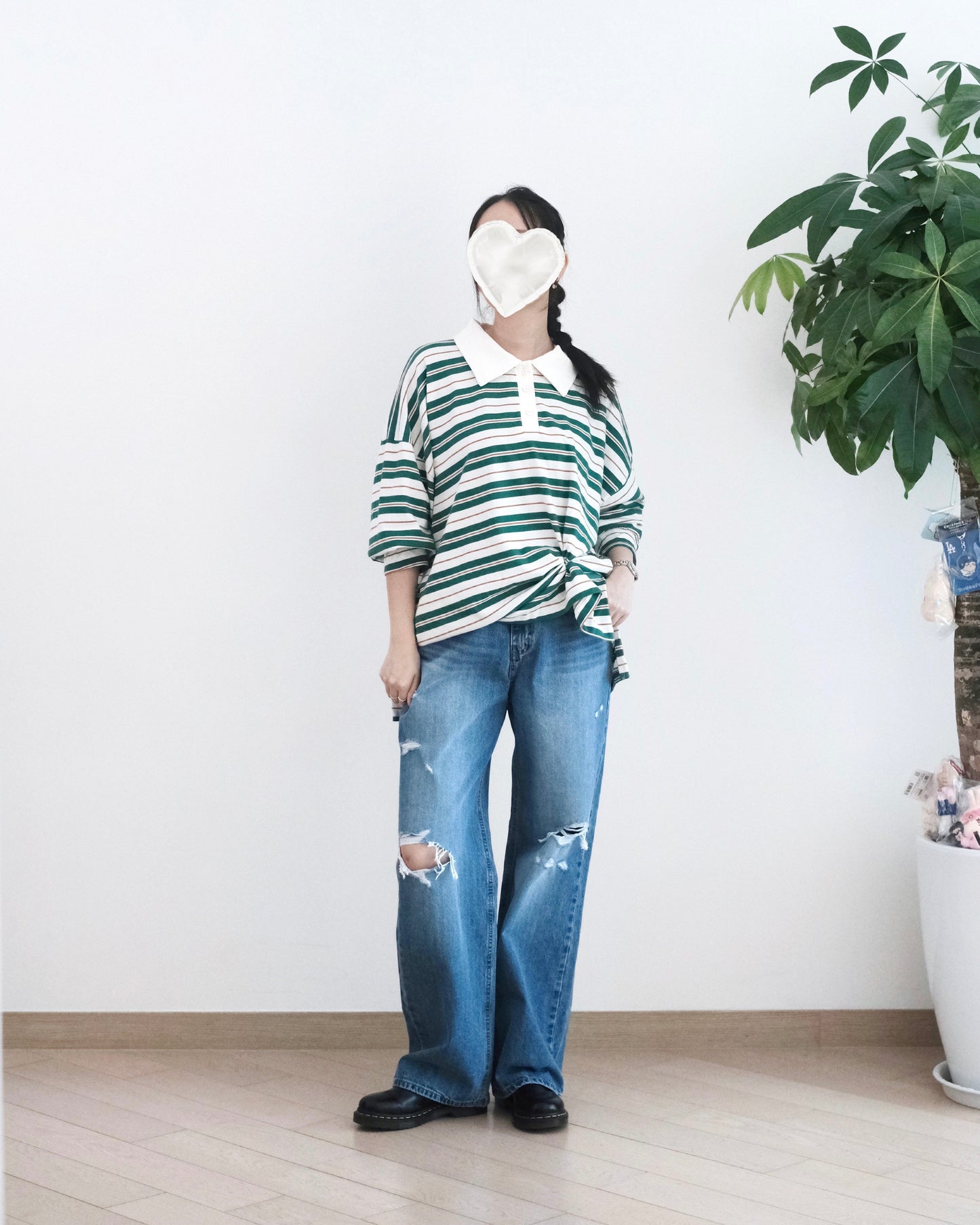 Odd Eye 破洞闊筒牛仔褲