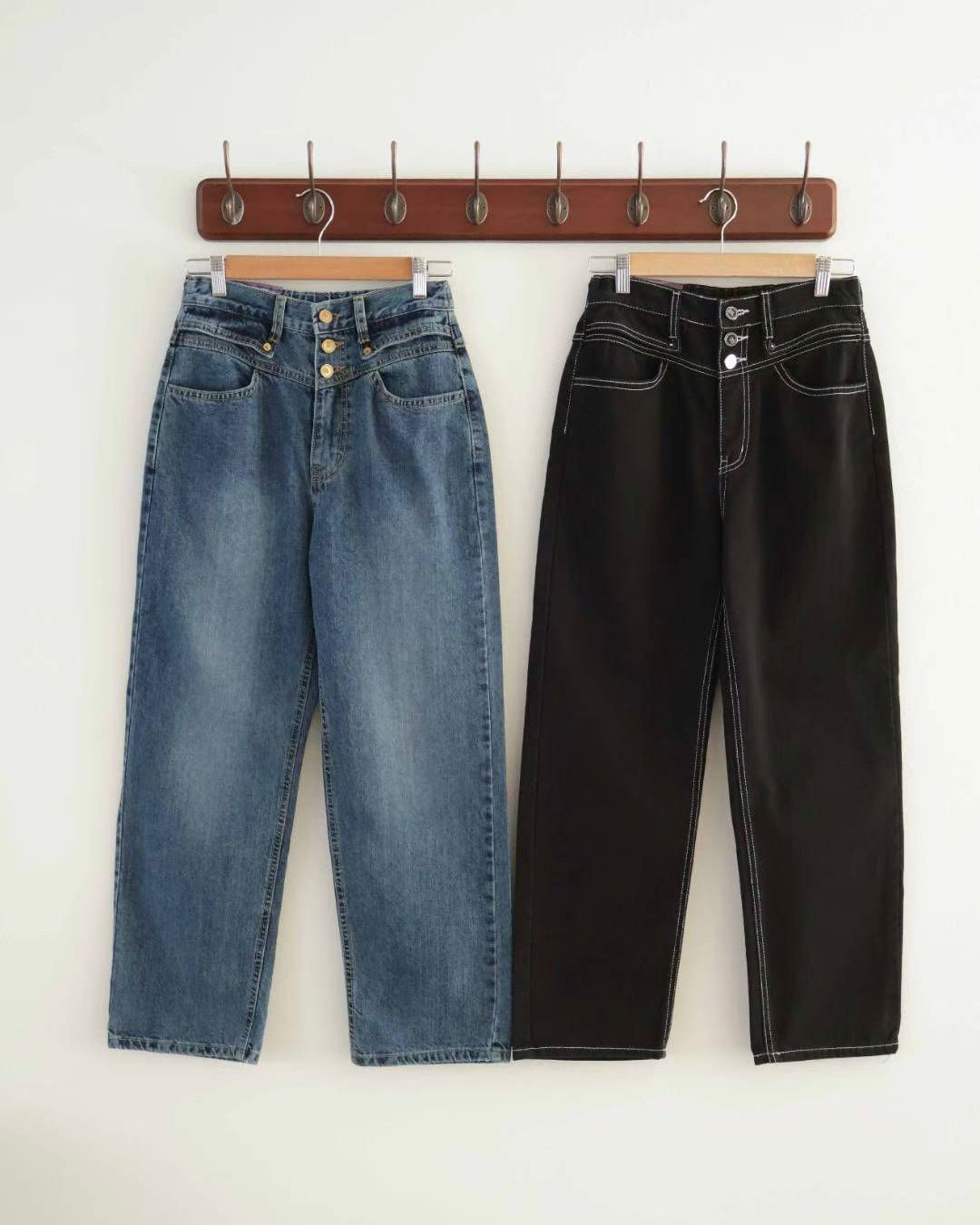 Odd Eye 鈕扣高腰直筒牛仔褲