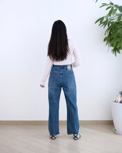 Odd Eye 鈕扣高腰直筒牛仔褲