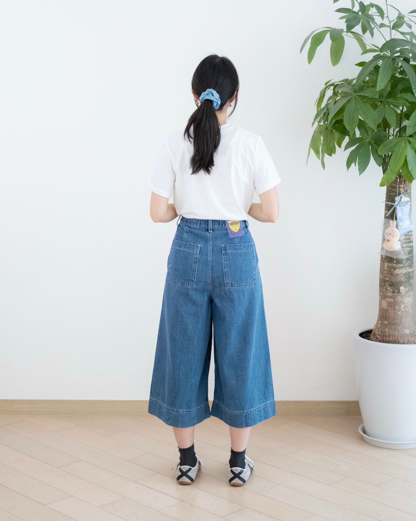 Odd Eye 七分中長牛仔褲