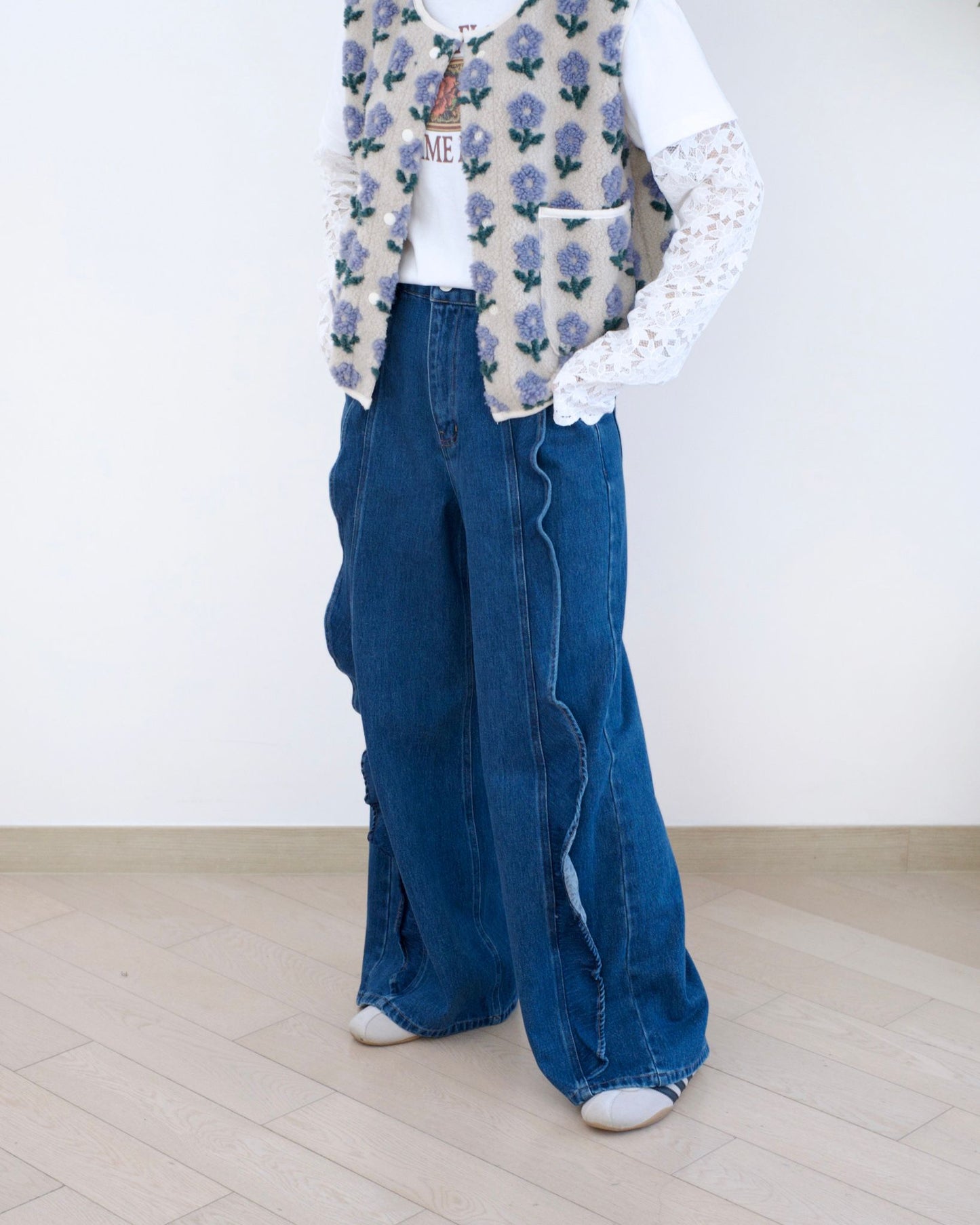 韓國荷葉邊闊筒牛仔褲