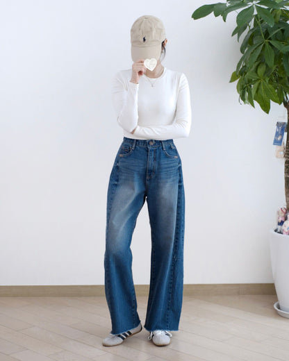 韓國彎刀牛仔褲