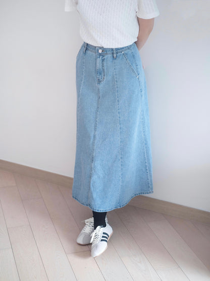 Vikini 𝐴 𝐶𝑢𝑡中長牛仔裙