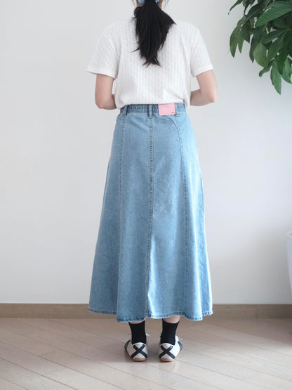 Vikini 𝐴 𝐶𝑢𝑡中長牛仔裙