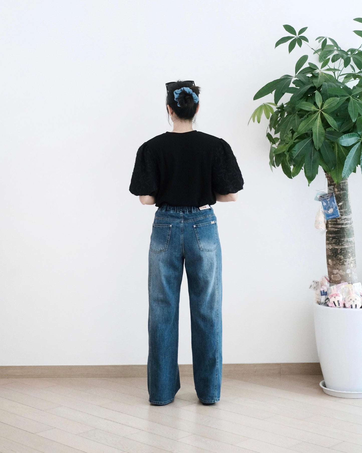 Vikini 全橡筋直筒牛仔褲