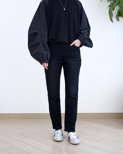 Vikini 洗水直腳全橡筋牛仔褲