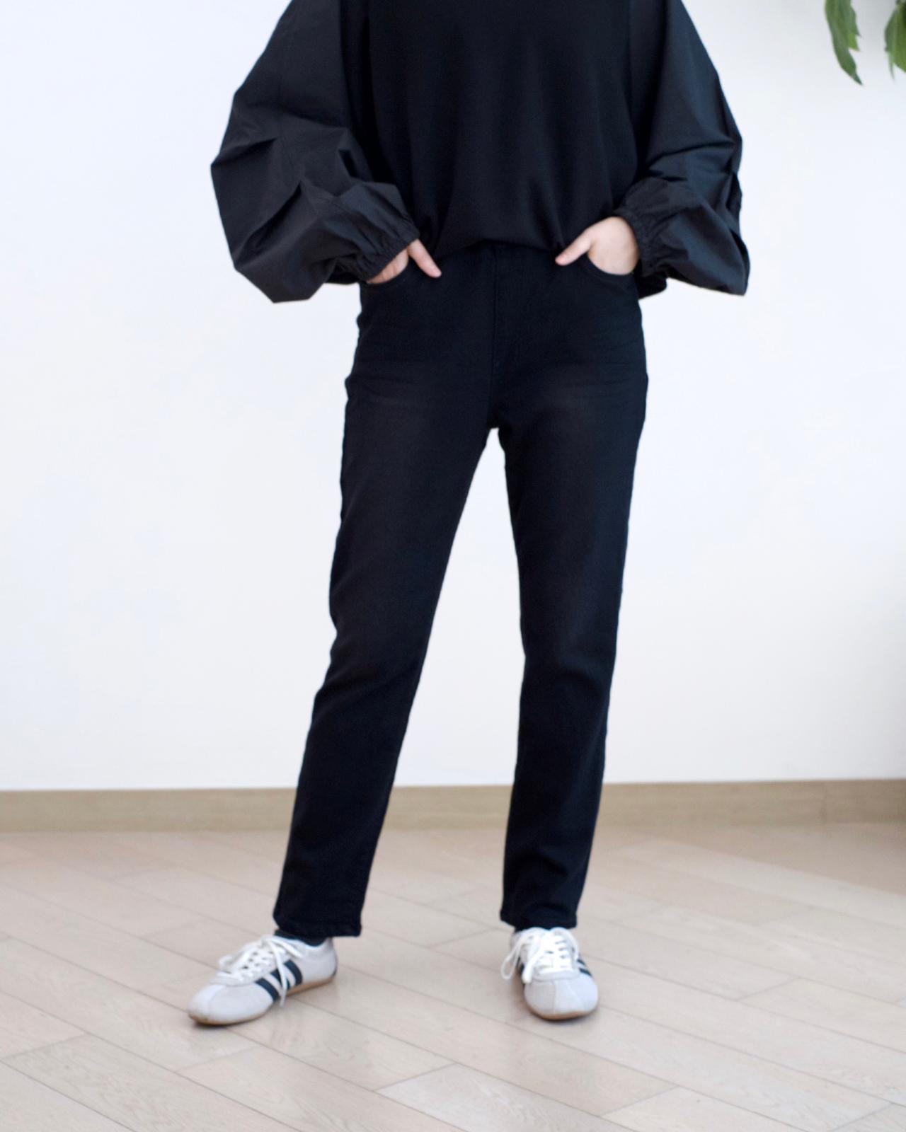 Vikini 洗水直腳全橡筋牛仔褲