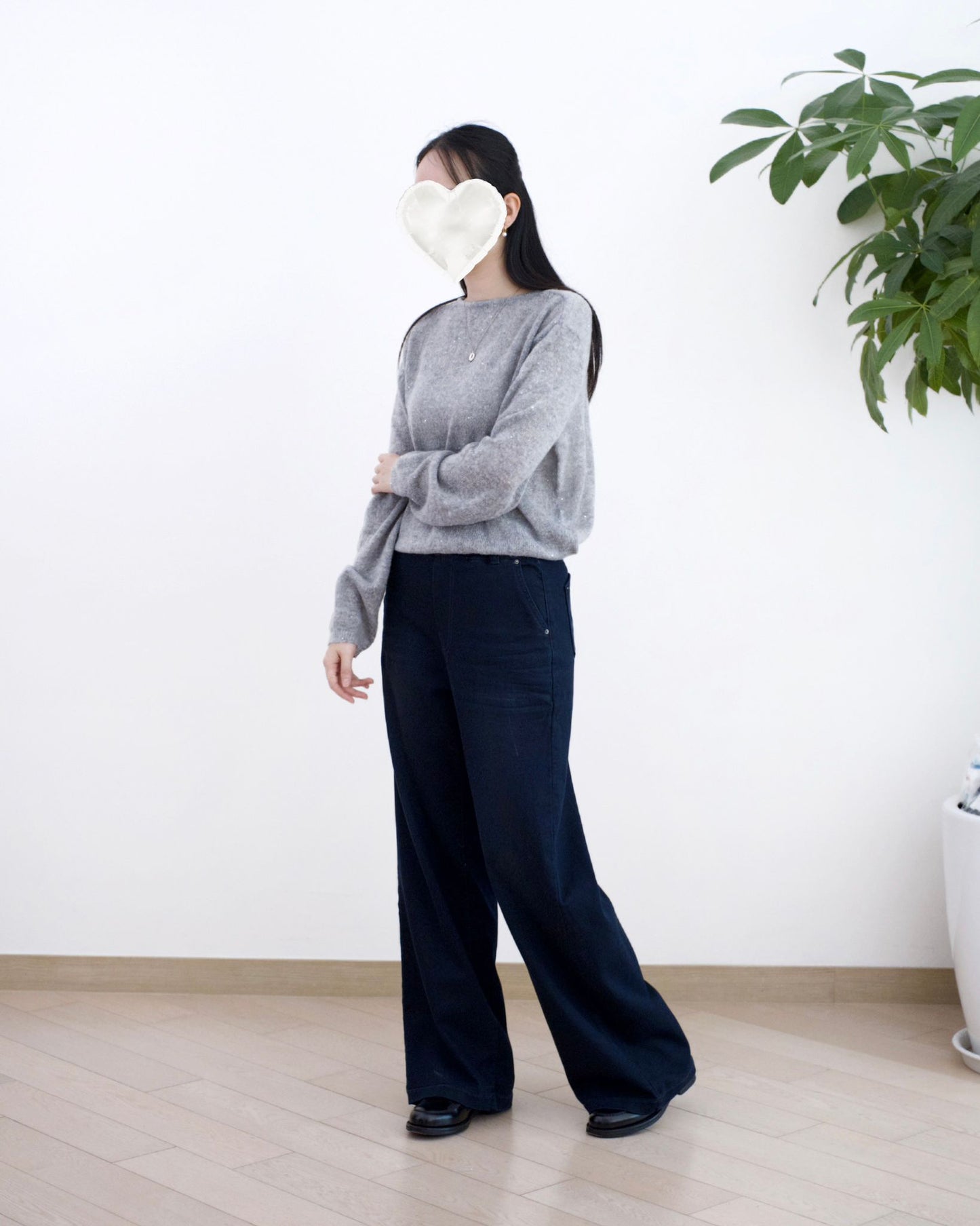 Vikini 全橡筋直筒牛仔褲