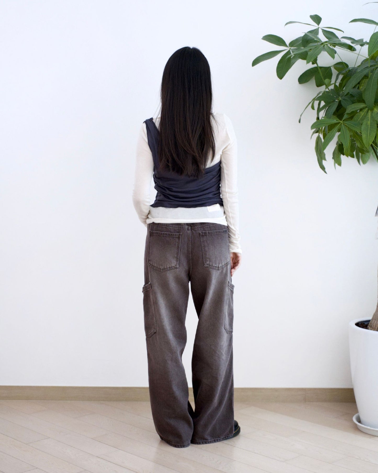 Vikini 洗水闊筒全橡筋牛仔褲