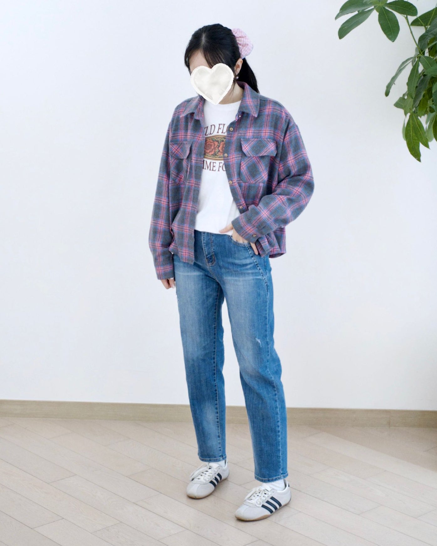 Vikini 洗水直腳牛仔褲