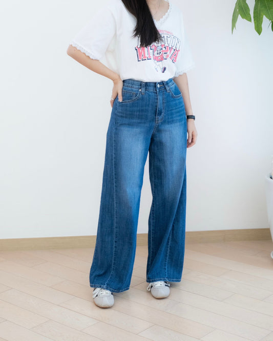 Vikini 洗水闊筒牛仔褲