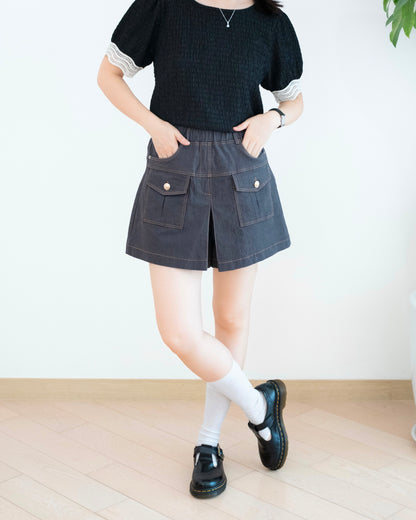 Moci A Cut 鈕扣口袋短裙褲