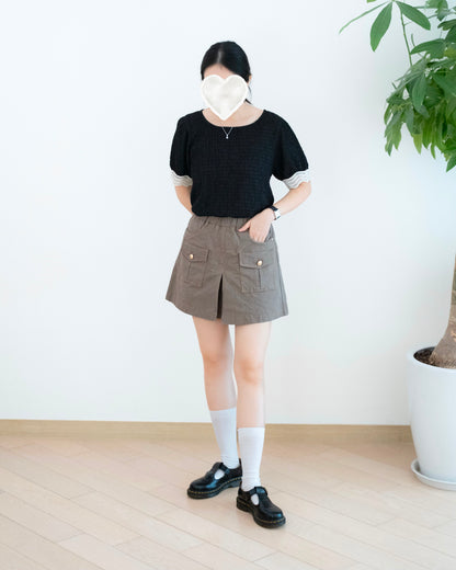 Moci A Cut 鈕扣口袋短裙褲