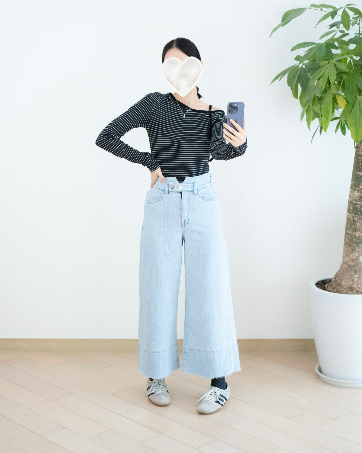 Odd Eye 高腰明線闊筒牛仔褲