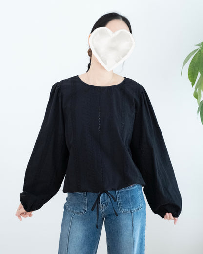 Lace刺繡鏤空燈籠袖襯衫