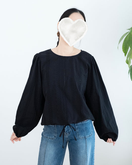 Lace刺繡鏤空燈籠袖襯衫