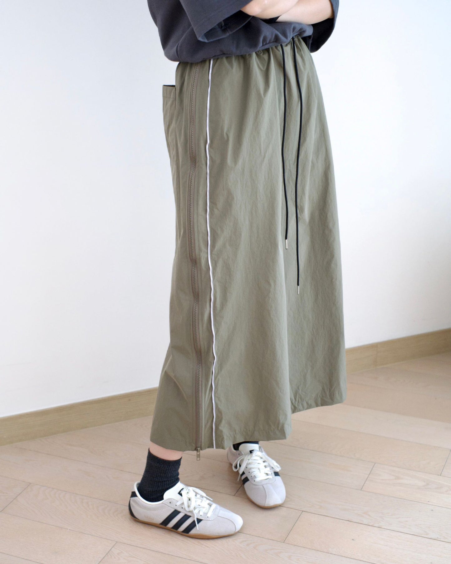 Moci 束繩拉鍊長裙