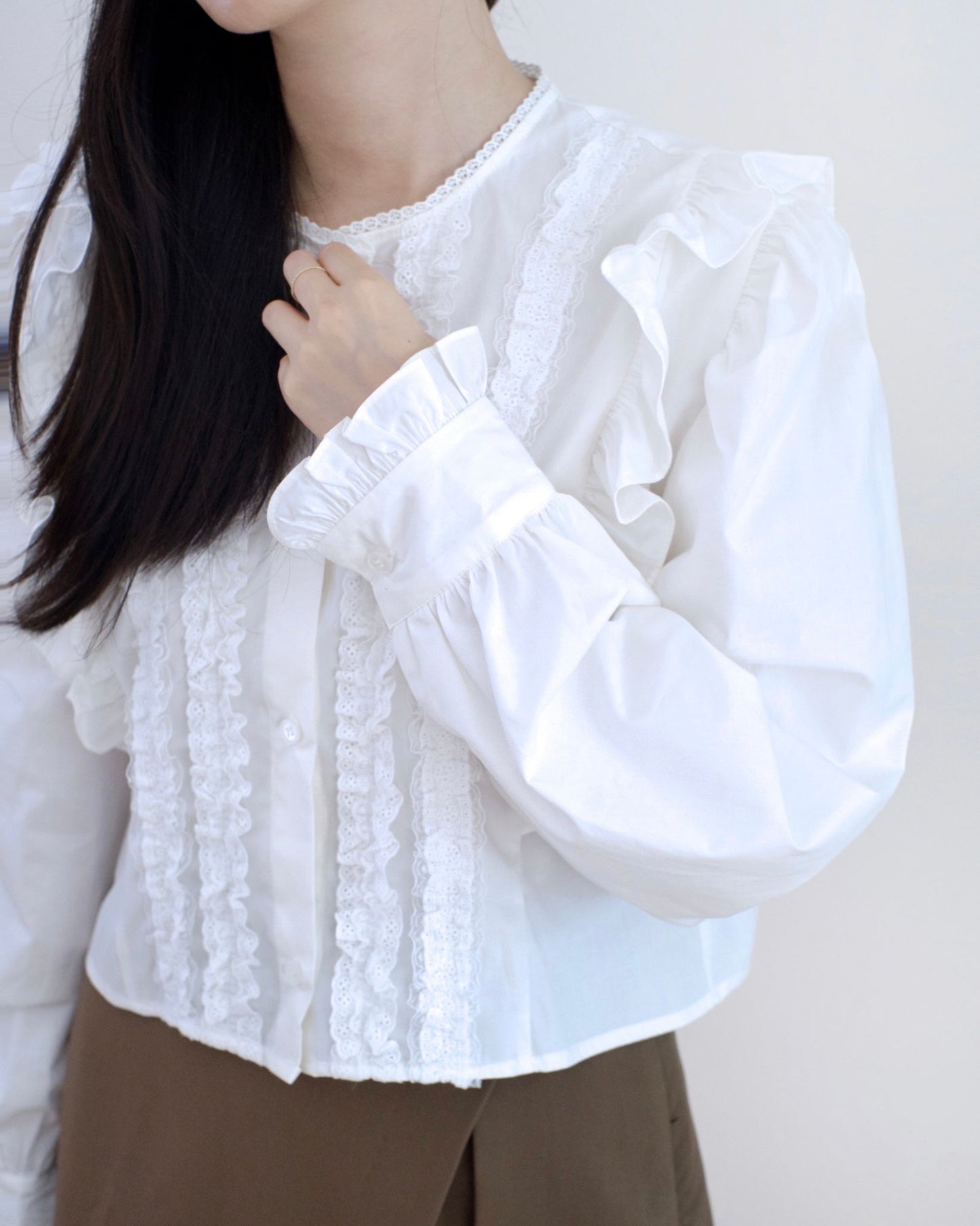 韓國Lace Ruffle襯衫